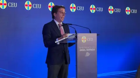 El alcalde de Madrid, en los premios Ángel Herrera - Foto de CEU