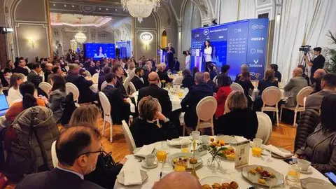 Pepa Millán, portavoz de VOX en el Congreso de los Diputados, en el Forum Europa