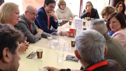 La sociedad civil se une a Óscar López para impulsar el cambio en Madrid