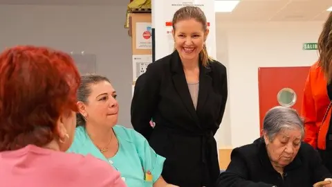 La consejera Dávila en el nuevo Centro de Día de Getafe - Foto Comunidad de Madrid