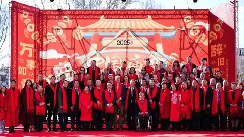 Miguel López-Valverde, ha asistido al evento acompañado por el embajador chino en España