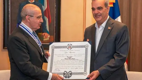 Feliciano Barrios y el presidente Luis Abinader