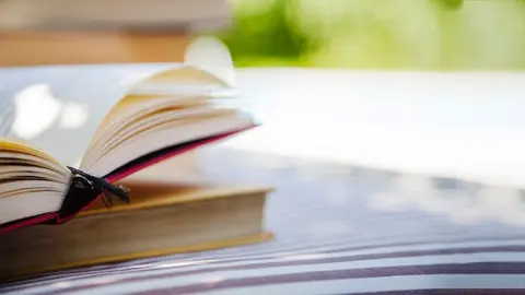 Literatura - Freepik