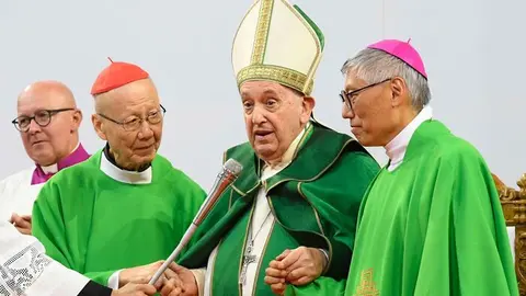 El Papa, en un viaje en Mongolia en 2023 | Foto del Vaticano