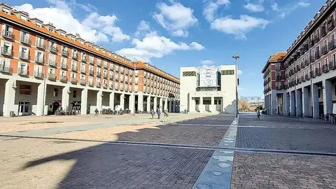Vecinos de Leganés denuncian el impago de ayudas a la rehabilitación desde 2022 y la falta de presupuesto en 2025