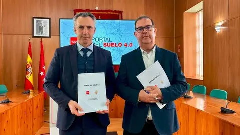 El consejero Novillo en su visita a Morata de Tajuña - Foto Comunidad de Madrid