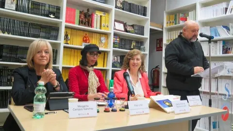 Margarita Campos Sánchez, Paty Liñán, María 
Antonio García de León y Basilio 
Rodríguez Cañada - Foto José Belló