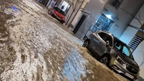 Barajas, otra vez bajo el agua: el barrio del Aeropuerto, epicentro de las inundaciones por la tormenta -