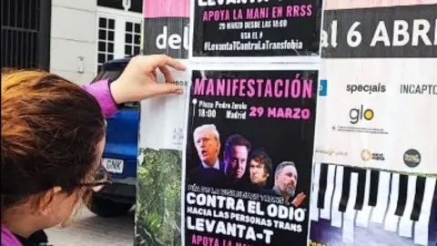 Manifestación  contra la transfobia - Federación Plataforma Trans (X)