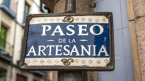 Placa identificativa del Paseo de la Artesanía - IP