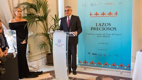 Made in Italy: Lazos preciosos, corales y camafeos de Torre del Greco visitan Madrid