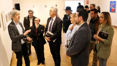 Tomás Serrano exhibe en Alcalá de Henares su mirada satírica sobre España en la muestra "España es así"