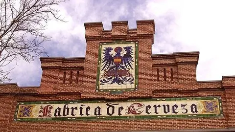 La Comunidad protegerá como BIC la antigua fábrica El Águila y los hornos cerámicos de Valdemorillo