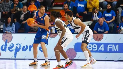 Iván Cruz - Flexicar Fuenlabrada (Foto: Alba Pacheco)