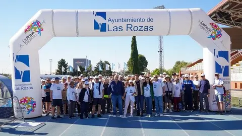 Los participantes en la marcha de mayores de Las Rozas | Foto del Ayuntamiento de Las Rozas
