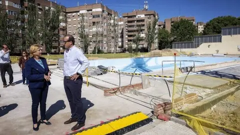 La piscina de verano del CDM Peñuelas entra en su recta final de reforma y abrirá esta temporada