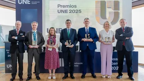 En la imagen (de izquierda a derecha): Alfredo Berges, José Sichar (SEDIGAS), Henar Gozalo (FEEDA), Antonio Valladolid, Ismael Caballero (DQTeam), Eva Bejarano (AIMPLAS) y Luis Rodulfo.