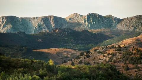 Montes - Freepik