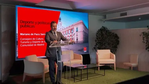 El consejero De Paco Serrano, en la inauguración del Curso de Verano  Complutense de San Lorenzo de El Escorial Golf y Sostenibilidad - Foto Comunidad de Madrid
