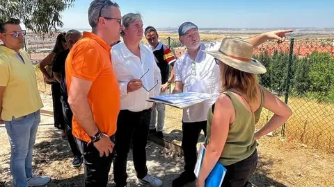 Accesos, zonas verdes y espacios infantiles en Cobeña - Comunidad de Madrid