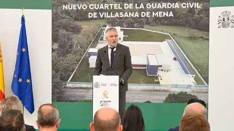 Grande-Marlaska, en la inauguración de un cuartel en Villasana de Mena (Burgos) | Foto del Ministerio del Interior