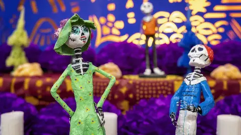 Altar de muertos en el Centro Cultural Daoíz y Velarde