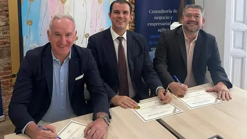 Integración de Fidelitas Green y Fidelitas Business Consulting en el ecosistema DEV y RTD Ratings