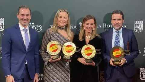 Maillo en la entrega de galardones junto a sus homólogos de Valencia y Málaga y del director de Turismo de Madrid Héctor Coronel - Foto Ayuntamiento de Madrid