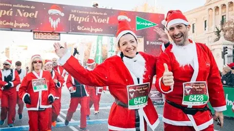 Carrera de Pap&aacute; Noel - Foto de El Corte Ingl&eacute;s