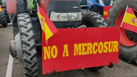 Manifestaci&oacute;n Agricultores - Frente Obrero