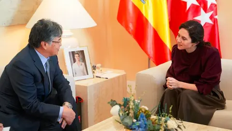 D&iacute;az Ayuso se re&uacute;ne con el presidente mundial de Fujitsu - Foto Comunidad de Madrid