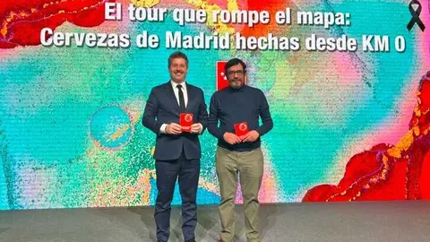 El consejero De Paco Serrano ha dado a conocer en FITUR esta iniciativa elaborada junto a la Asociaci&oacute;n de Cerveceras de Madrid - Foto Comunidad de Madrid