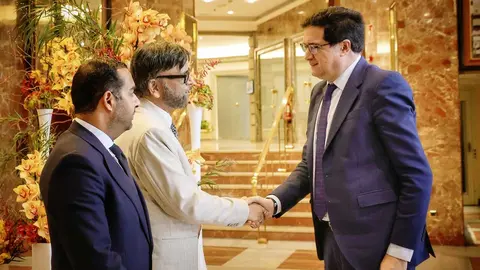 &Oacute;scar L&oacute;pez con responsables del Gobierno indio - Foto del Ministerio de Transformaci&oacute;n Digital