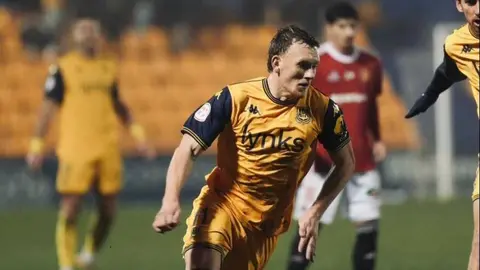 AD Alcorc&oacute;n - X