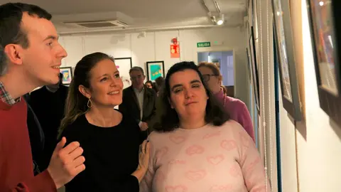 La consejera D&aacute;vila, inaugur&oacute; la exposici&oacute;n Diversa - Foto Comunidad de Madrid