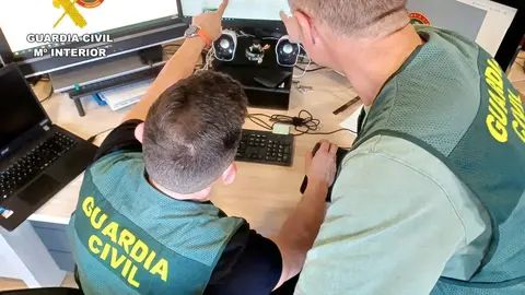 29 detenidos en Madrid por ciberestafas en Cantabria por m&aacute;s de 200.000 euros - Foto de la Guardia Civil de Cantabria