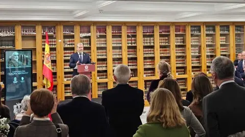 Jos&eacute; Ram&oacute;n Couso interviene en la inauguraci&oacute;n exposici&oacute;n Maura Abogado