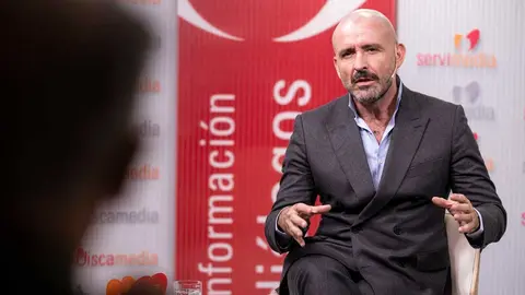 El vicesecretario de Igualdad del PP, Jaime de los Santos, durante la entrevista Foto de Servimedia/Jorge Villa