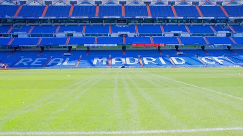 Estadio Santiago Bernab&eacute;u | Foto de 123RF/enriscapes
