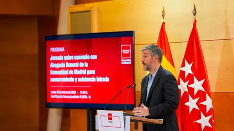 El consejero Garc&iacute;a Mart&iacute;n ha inaugurado hoy esta jornada informativa - Foto Comunidad de Madrid