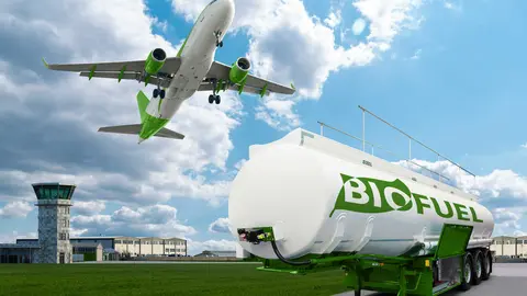 Los combustibles sostenibles se podr&aacute;n utilizar en aviaci&oacute;n (SAFs) y del transporte pesado (di&eacute;sel). / iStock