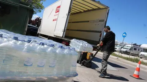 Alcal&aacute; de Henares sufre su segundo d&iacute;a sin agua estable pese a la reparaci&oacute;n de la aver&iacute;a