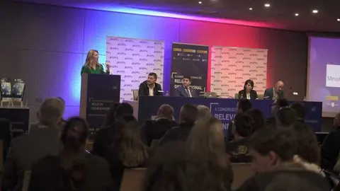 Yolanda D&iacute;az clausura  el II Congreso Nacional de Relevo Generacional de UPTA