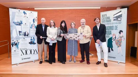 La delegada de Cultura, Turismo y Deporte, ha presentado la gu&iacute;a que recorre &lsquo;El Madrid de la moda&rsquo;3