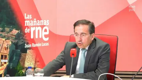 Jos&eacute; Manuel Albares en una entrevista en RNE - Momento durante la entrevista en el programa "Las ma&ntilde;anas de RNE"