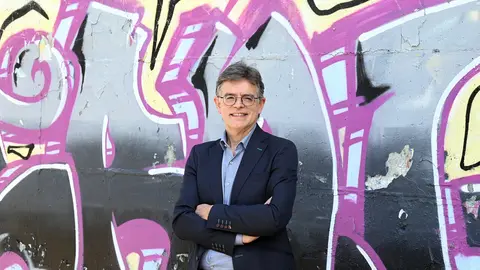 Pedro R&uacute;jula es catedr&aacute;tico de Historia contempor&aacute;nea y ha sido director de la editorial Prensas de la Universidad de Zaragoza. / Erica Delgado (CSIC Cultura Cient&iacute;fica)