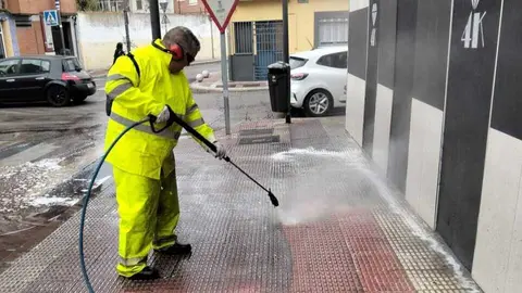 Labores de limpieza en Parla - Foto del Ayuntamiento de Parla