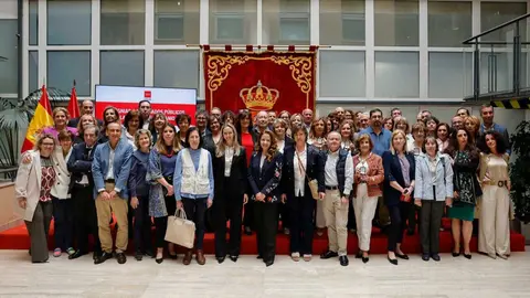 La Comunidad distingue a 51 empleados de Sanidad