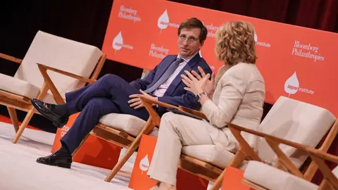 Momento de intervenci&oacute;n de Almeida durante el foro Bloomberg Citylab - Foto Ayuntamiento de Madrid