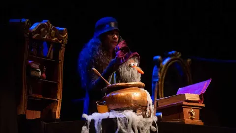 Imagen del espect&aacute;culo &lsquo;El horrible&rsquo;, de la compa&ntilde;&iacute;a argentina Saltimbanquis